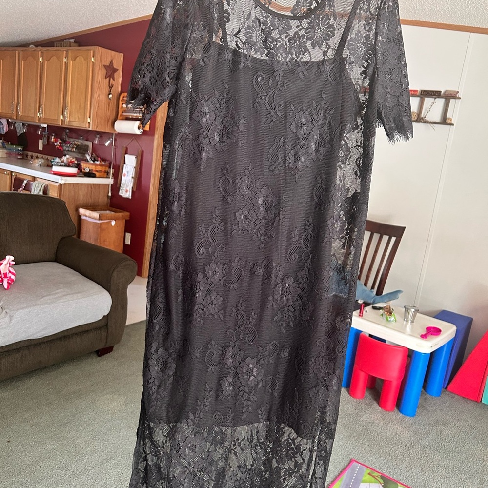 Elegant Black Lace Dress